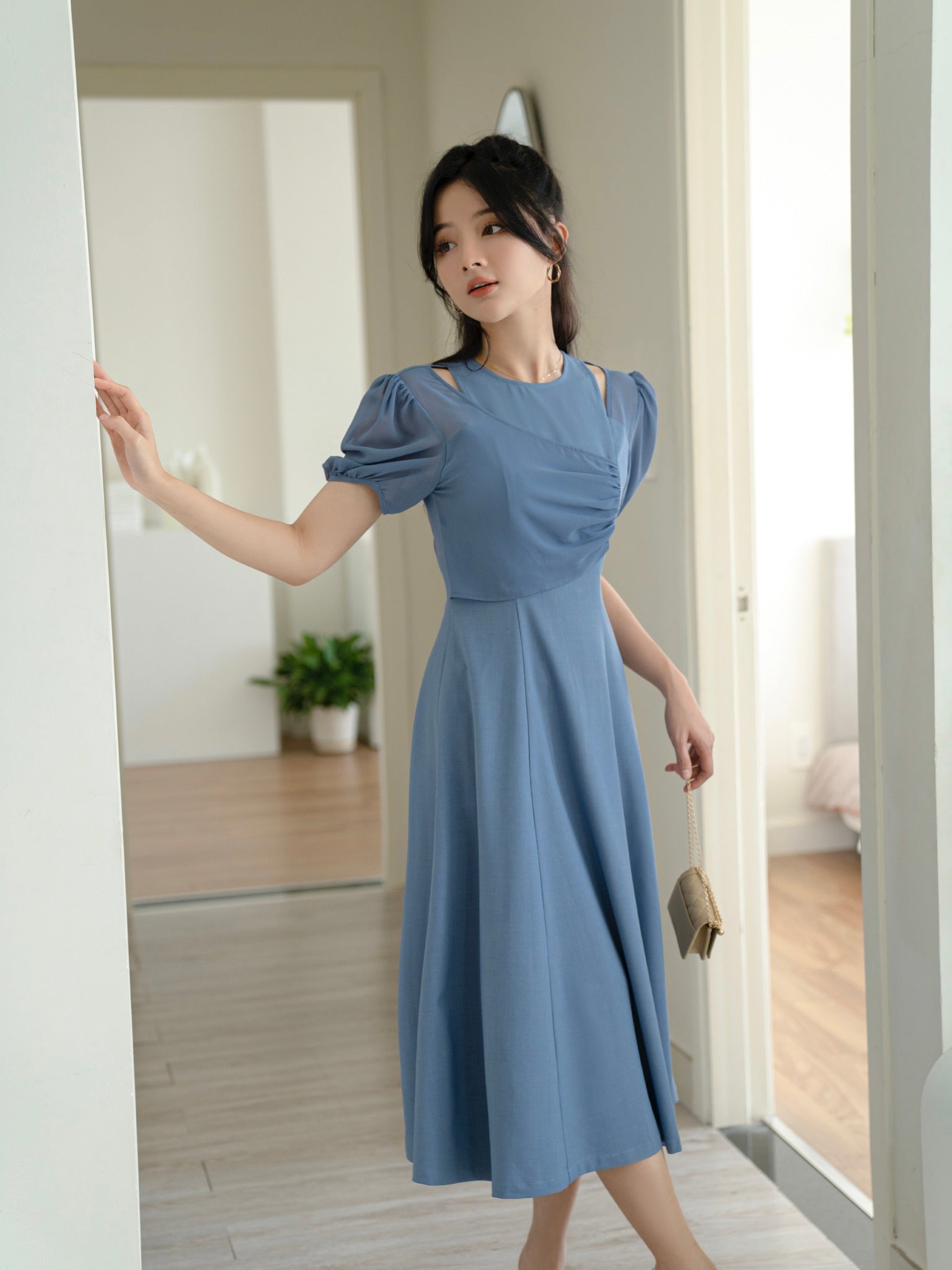 Camie Deep Blue Midi Dress - Gu Fashion | Vietnam Fashion M Camie Deep Blue Midi Dress - Gu Fashion | Vietnam Fashion M