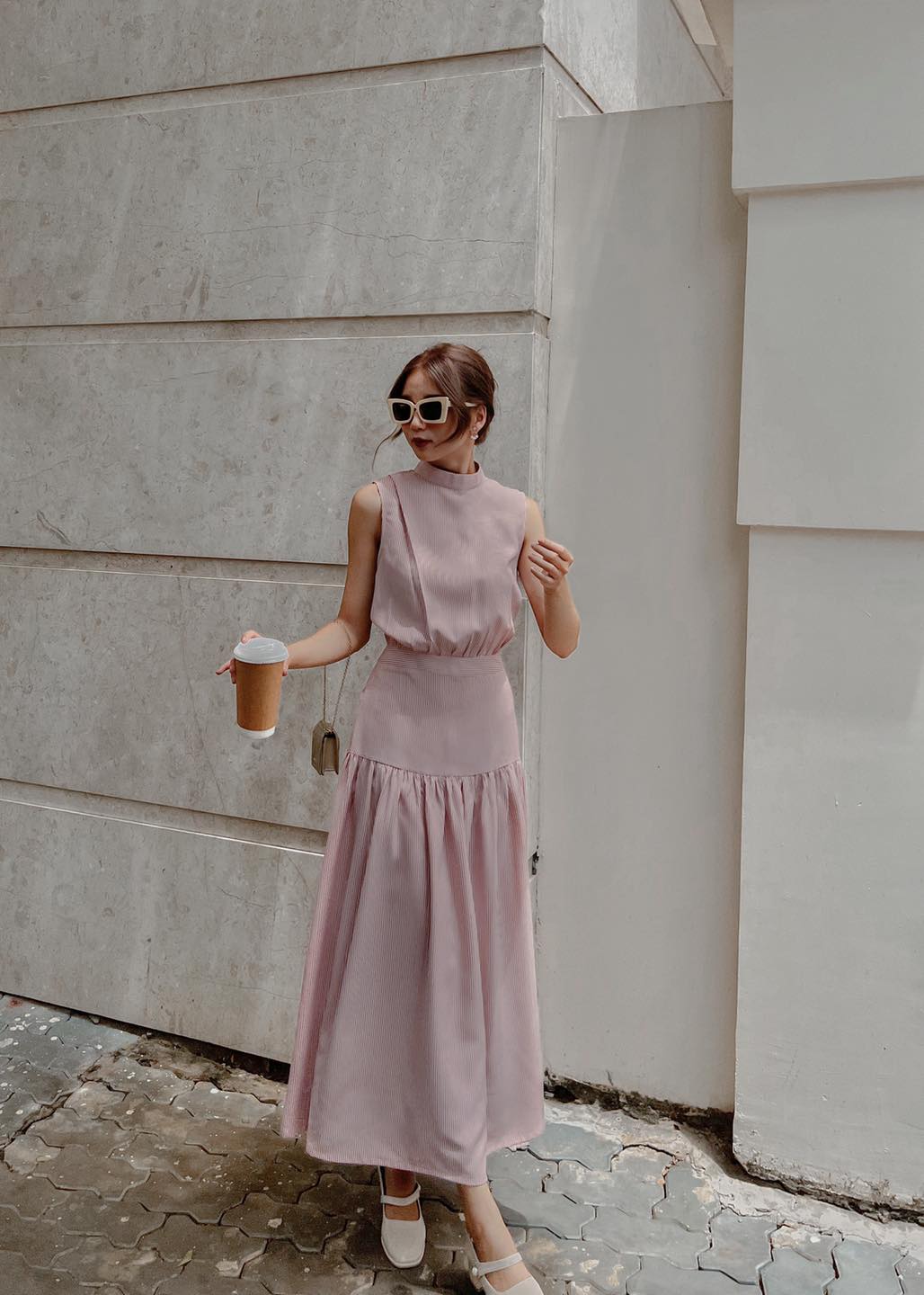 sleeveless women's light pink dress Athena Sleeveless Light Pink Dress - Gu Fashion